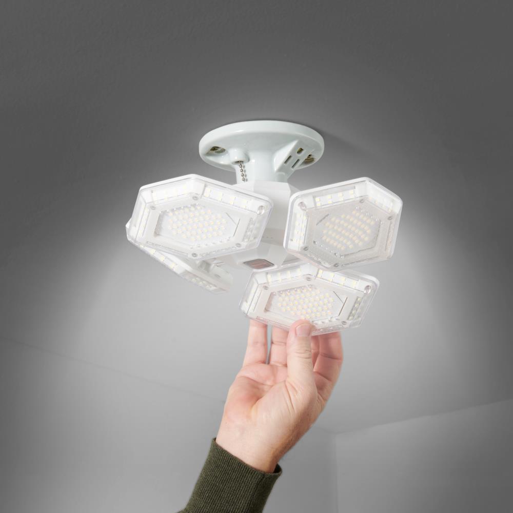 The 5,500 Lumen Any Socket Articulating Light - Kyrafy